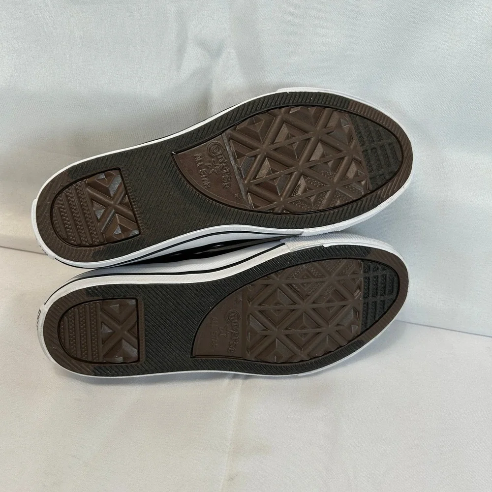 Converse keywords streetwear
